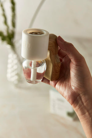 EHREE Scent Bottle + Plug-In