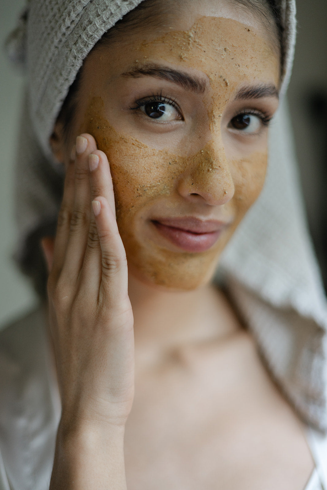 Seluna™ Face Polish