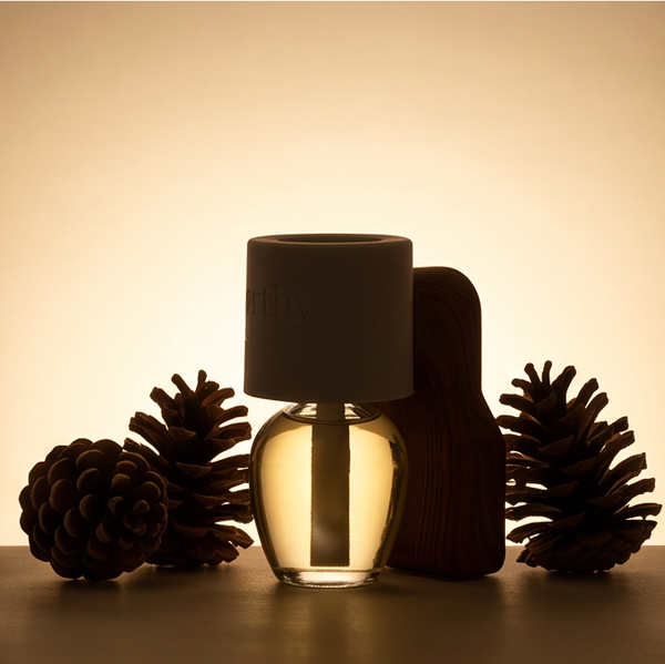 Holiday EHREE Scent Bottle Refill — for the Plug-In Wall Diffuser