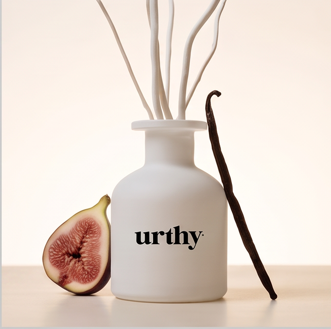Holiday Reed Diffusers — Vanilla Open — by Urthy