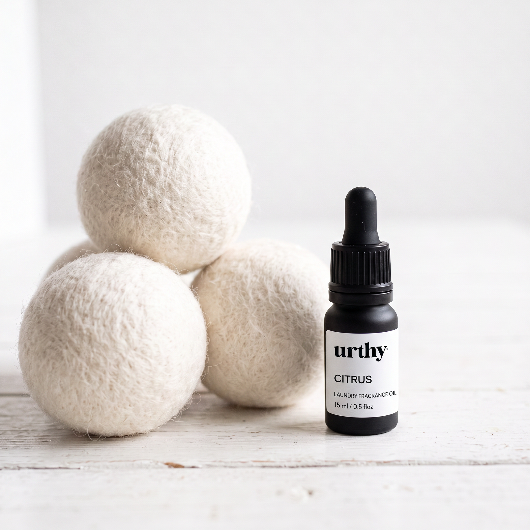 Scent Your Laundry Kit — wool dryer balls with Urthy laundry fragrance oil